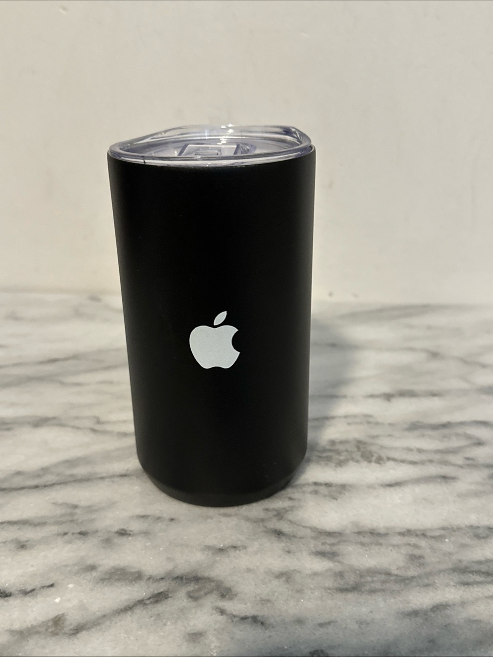Apple Employee Branded Black Stainless Steel Insulated Coffee tumbler 12oz NWOB